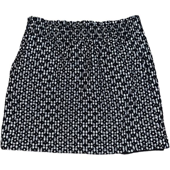J. Crew Black Mini Skirt Gingham Pattern Pull on women’s size 4 | Sidewalk skirt - Picture 4 of 14